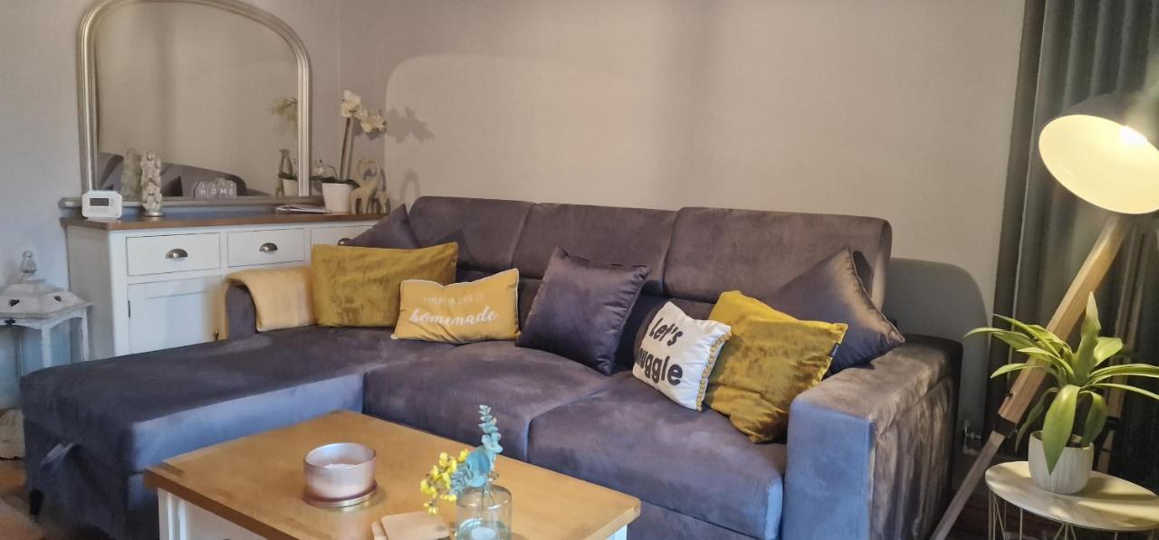 Country Style, 2 Bedroom House, Parking And Superb Location Норвіч Екстер'єр фото